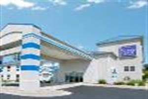 Hotel Sleep Inn & Suites