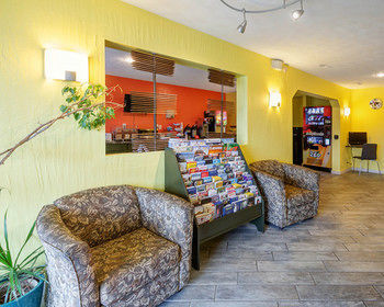 Hotel Econo Lodge South