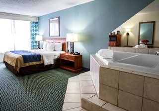 Clarion Hotel On The Ocean