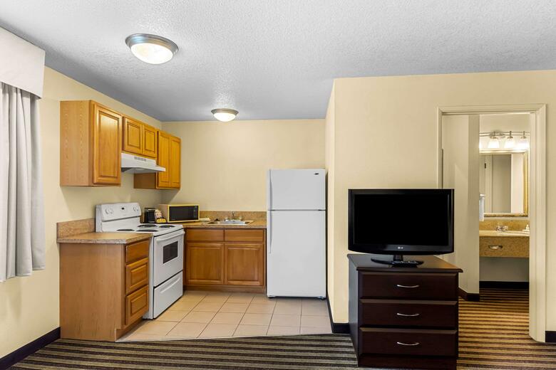 Hotel Quality Inn And Suites