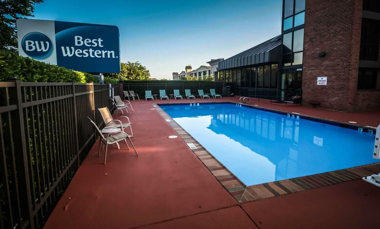 Hotel Comfort Inn Coliseum & Convention Center
