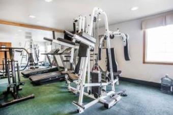 Hotel Quality Inn & Suites