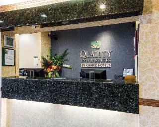 Hotel Quality Inn & Suites