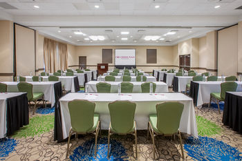 Clarion Hotel And Conference Center