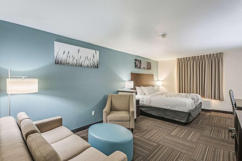 Hotel Sleep Inn & Suites