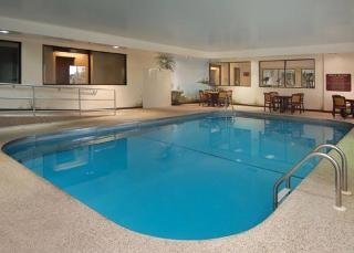 Hotel Sleep Inn & Suites