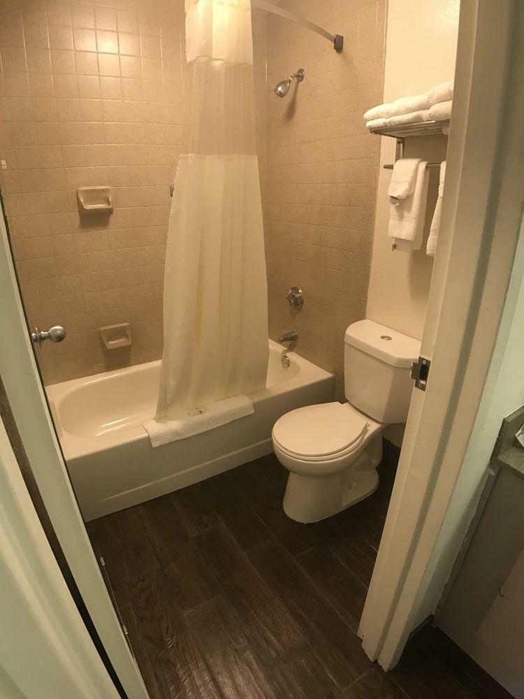 Hotel Quality Inn At Arlington Highlands