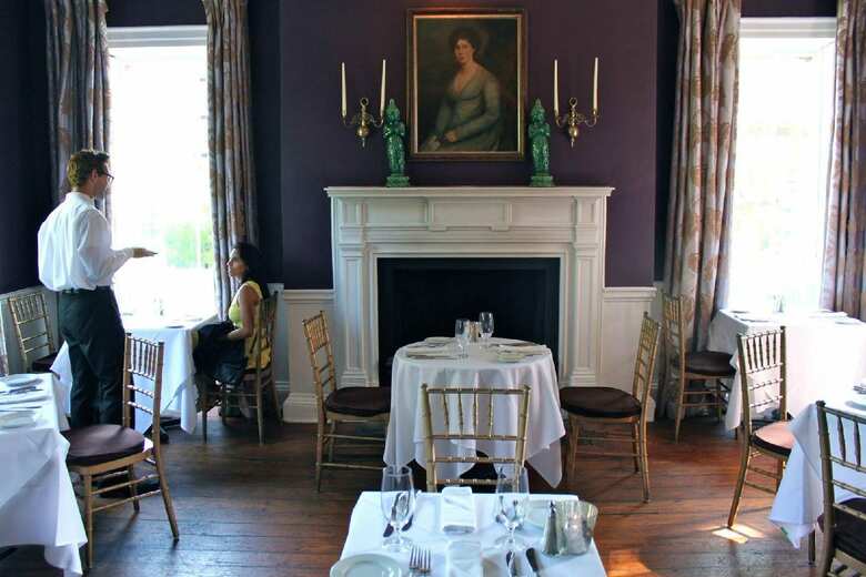 Hotel Planters Inn
