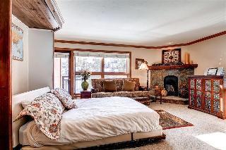 Hotel Lion Square Lodge
