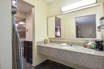 Hotel Quality Inn And Suites Addison