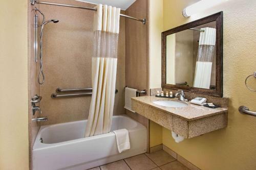 Hotel La Quinta Inn & Suites Albuquerque Midtown