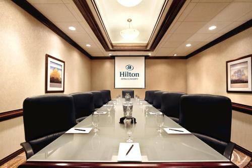 Hotel Hilton Durham Near Duke University