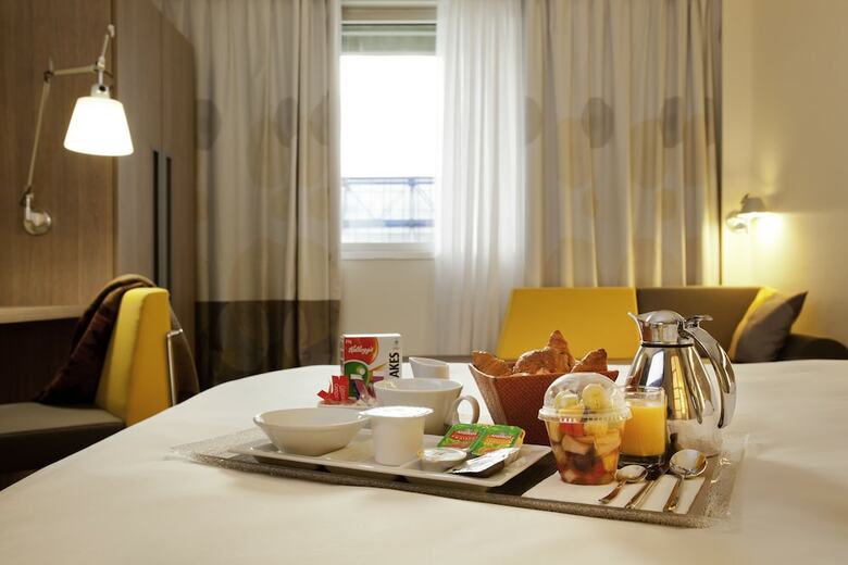 Hotel Novotel Paris La Defense