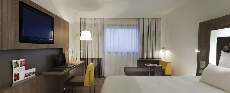 Hotel Novotel Paris La Defense