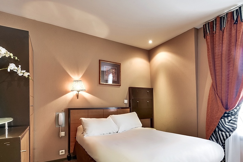 Hotel Pavillon Porte De Versailles