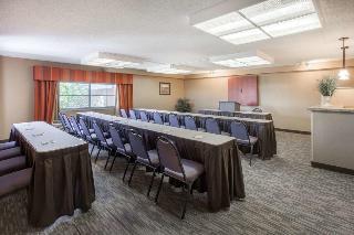 Days Hotel Mesa Country Club