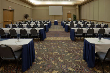 Hotel Spearfish Holiday Inn And Convention Center