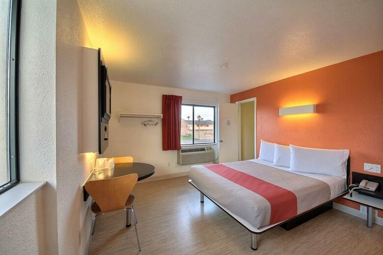 Hotel Motel 6 South Padre Island