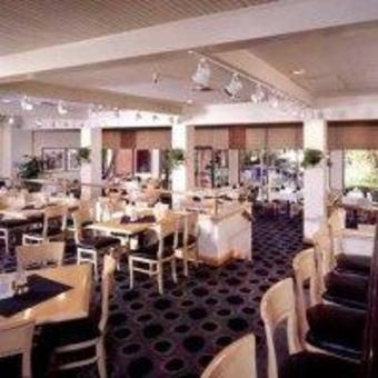 Hotel Embassy Suites Phoenix - Airport At 44th Street