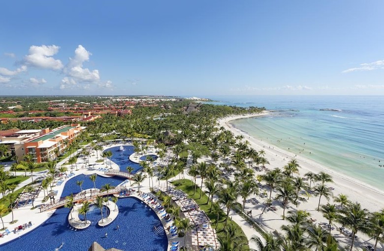 Barcelo Maya Beach Hotel