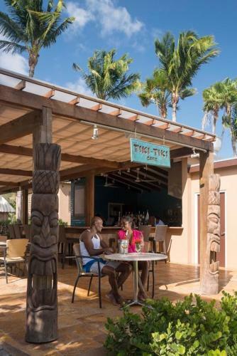 Hotel Divi Dutch Village Resort