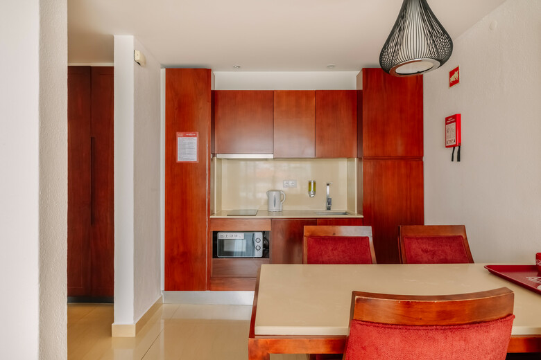 Hotel Muthu Clube Praia Da Oura