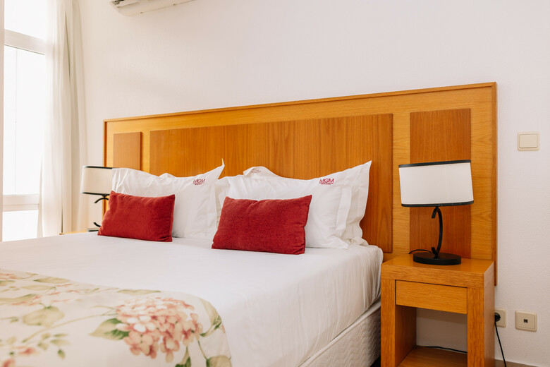 Hotel Muthu Clube Praia Da Oura
