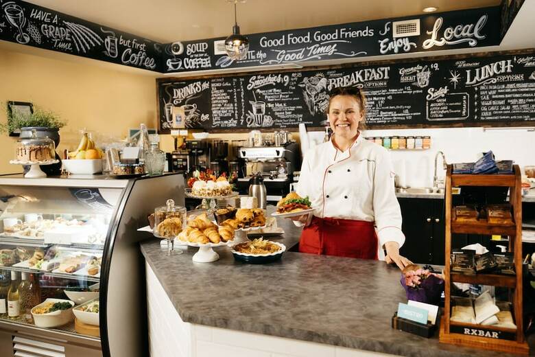 Hotel Summerland Waterfront Resort