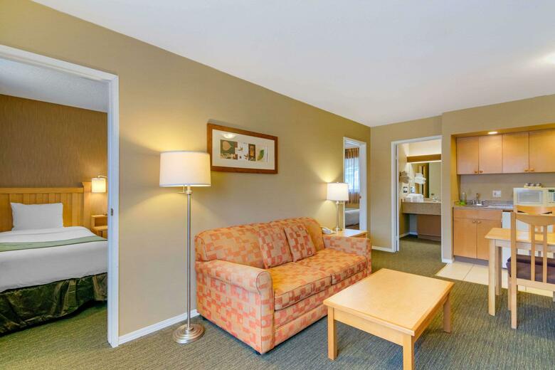 Hotel Comfort Inn & Suites N. Vancouver