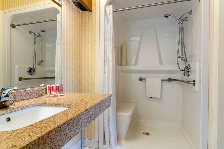 Hotel Comfort Inn & Suites N. Vancouver