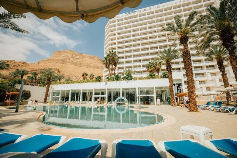 Le Meridien Dead Sea Hotel