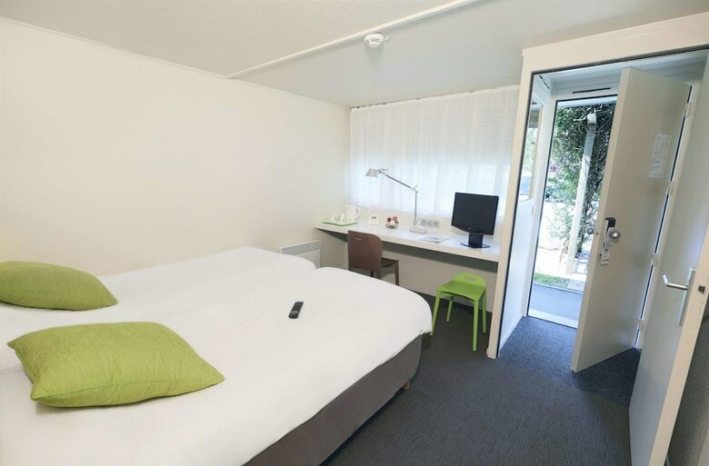 Hotel Campanile Fouquieres Les Bethune(.)