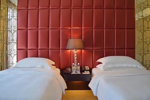 Hotel Al Faisaliah Suites