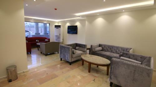 Marsa Al Hamra Hotel Apartments
