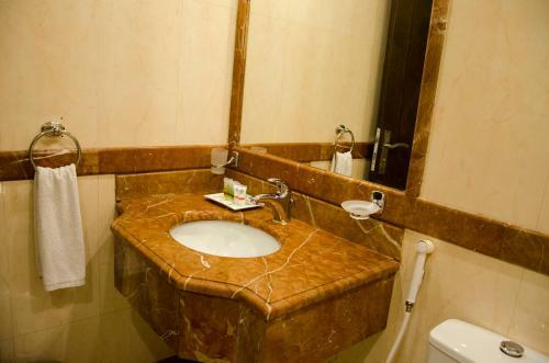 Lazourd Palace Hotel Apartments