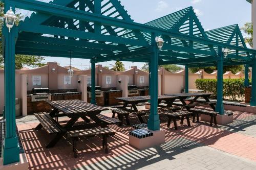 Hotel Caribbean Palm Village Resort