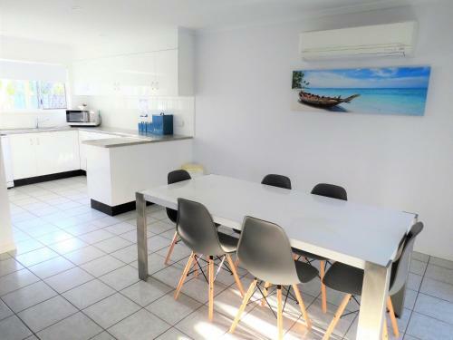 Aparthotel The Shores Holiday Apartments