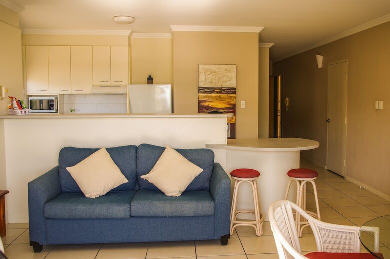 Aparthotel Coral Sea Vista Apartments