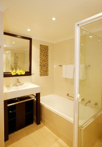 Aparthotel The York By Swiss-belhotel