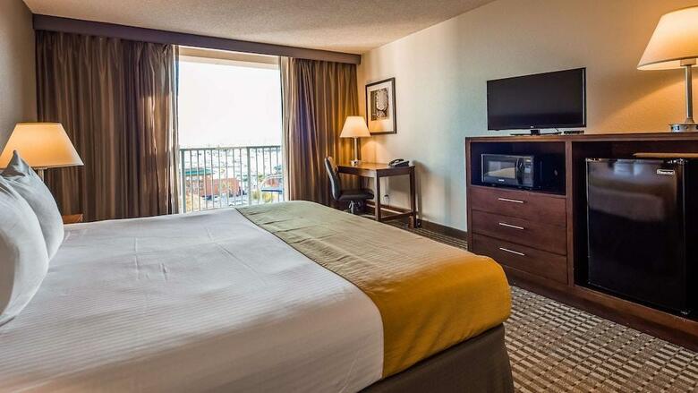 Best Western-yacht Harbor Hotel