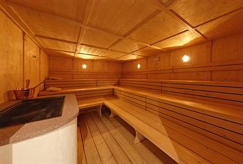Sporthotel Tyrol & Wellness