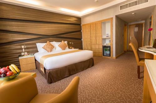 Al Safir Hotel & Tower
