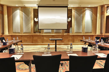 Hotel Al Ain Rotana