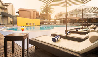 Hotel Whispering Palms Beach Resort