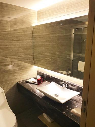 Yes Hotel (xin He Yuan Branch)