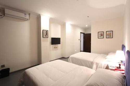J.s Fashion Hotel
