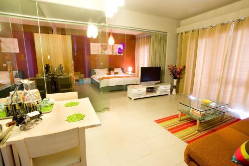 Sanya Zhi Ai Lily Seaview Apartment