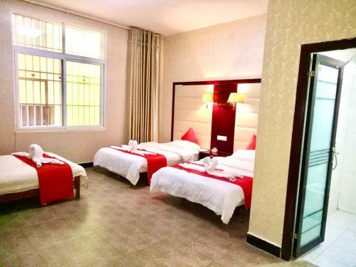 Xishuangbanna Jinjiangnan Business Hotel