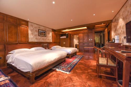 Albergue Nan Ka Ming Dian Hotel