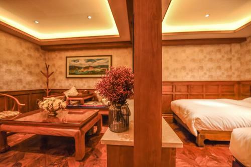 Albergue Nan Ka Ming Dian Hotel